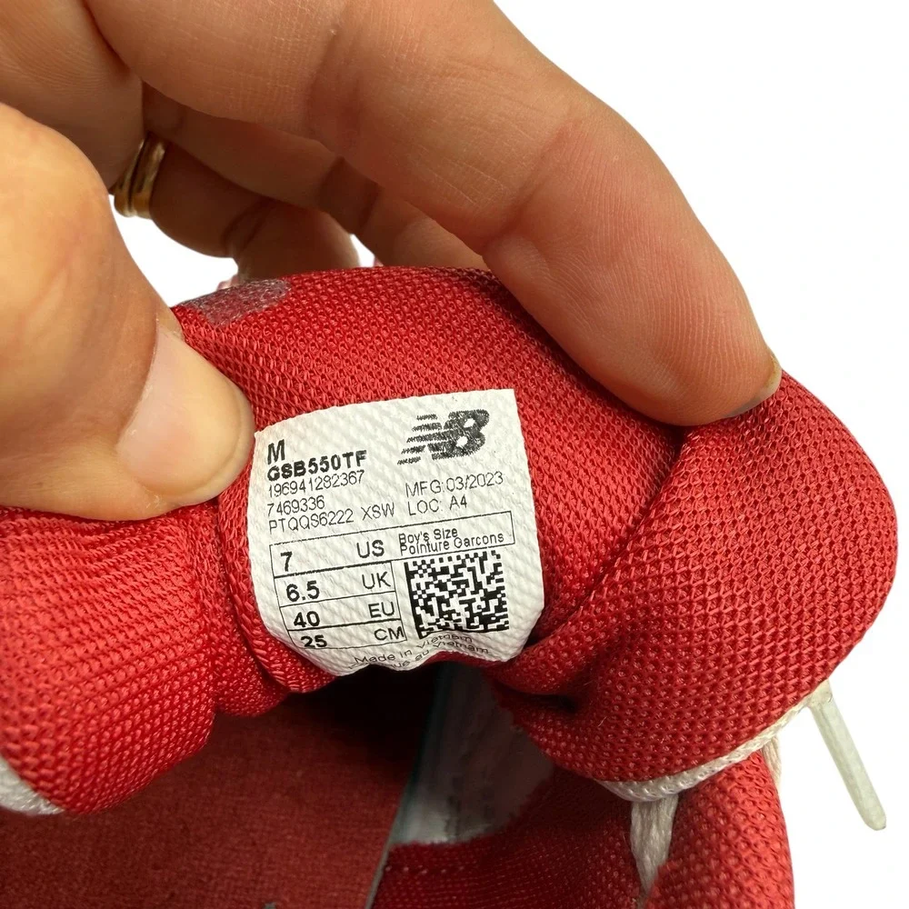 New Balance 550 Men's‎ White Red Suede Leather Low Top Sneakers Size 7